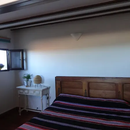 Habitacions L'espigoladora Bed & Breakfast Morella
